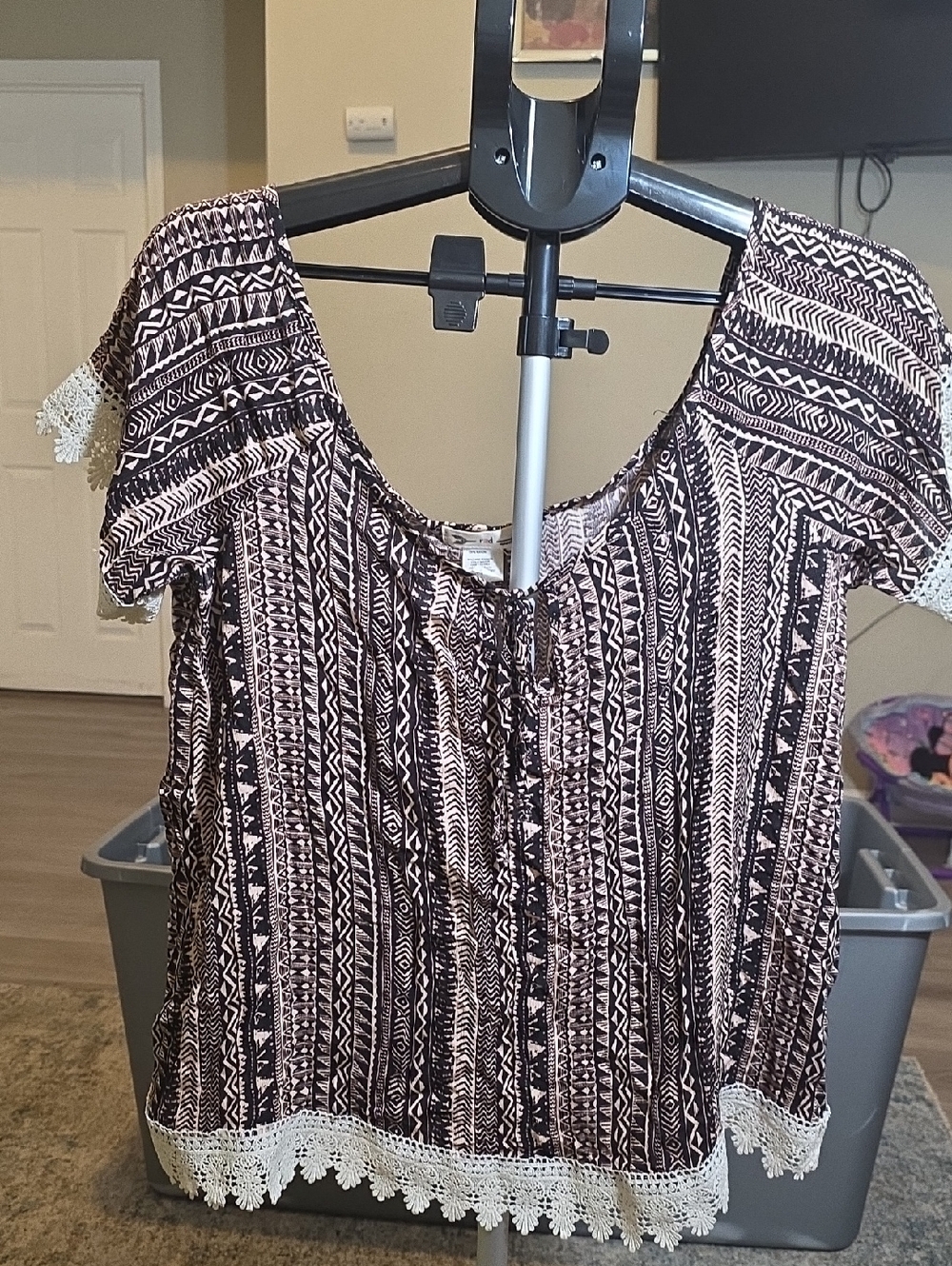 Women’s Boho Crochet Trim Scoop Neck Blouse - Black & Cream